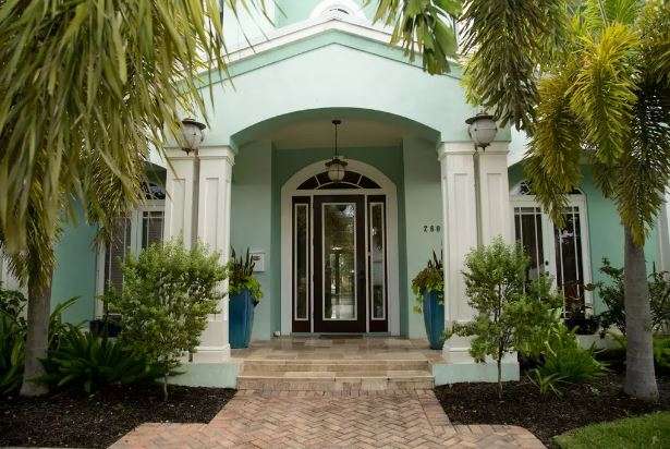 Fort Lauderdale Beach House Rental | 2606 Grace Dr, Fort Lauderdale, FL 33316, USA | Phone: (954) 709-5418