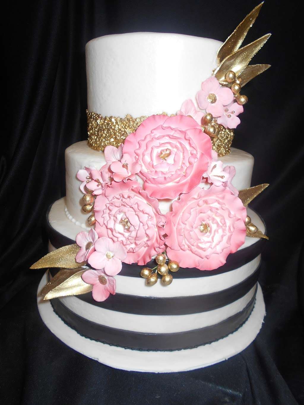 Jills Cake Creations | 26111 Bouquet Canyon Rd, Santa Clarita, CA 91350, USA | Phone: (661) 291-2332