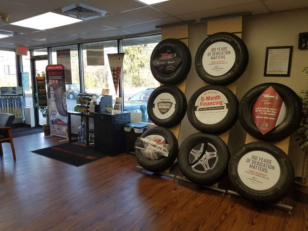 Melvins Tire Pros | 2760 Hartford Ave RT 6, Johnston, RI 02919, USA | Phone: (401) 934-3220