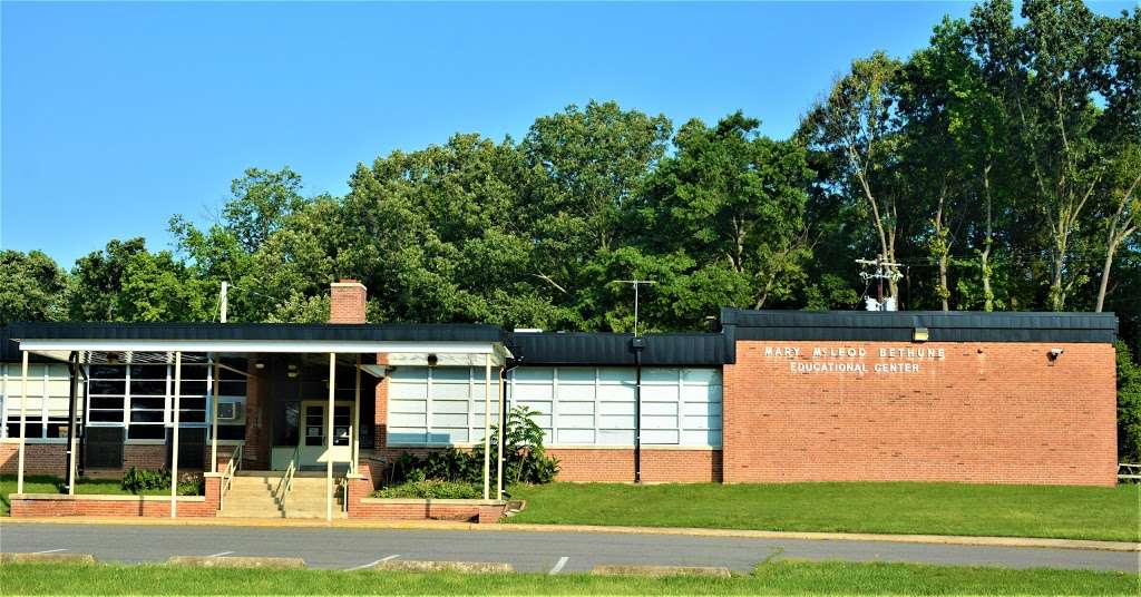 Bethune Educational Center | 22975 Colton Point Rd, Bushwood, MD 20618 | Phone: (301) 769-4600