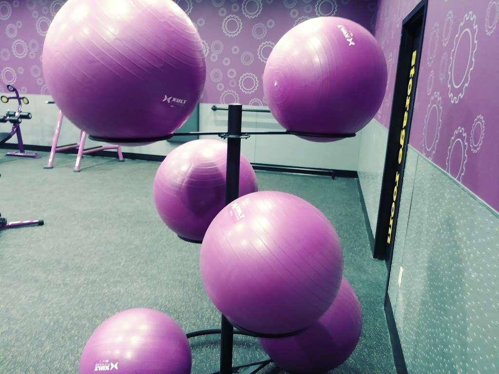 Planet Fitness | 825 S Kuner Rd, Brighton, CO 80601 | Phone: (720) 204-2400