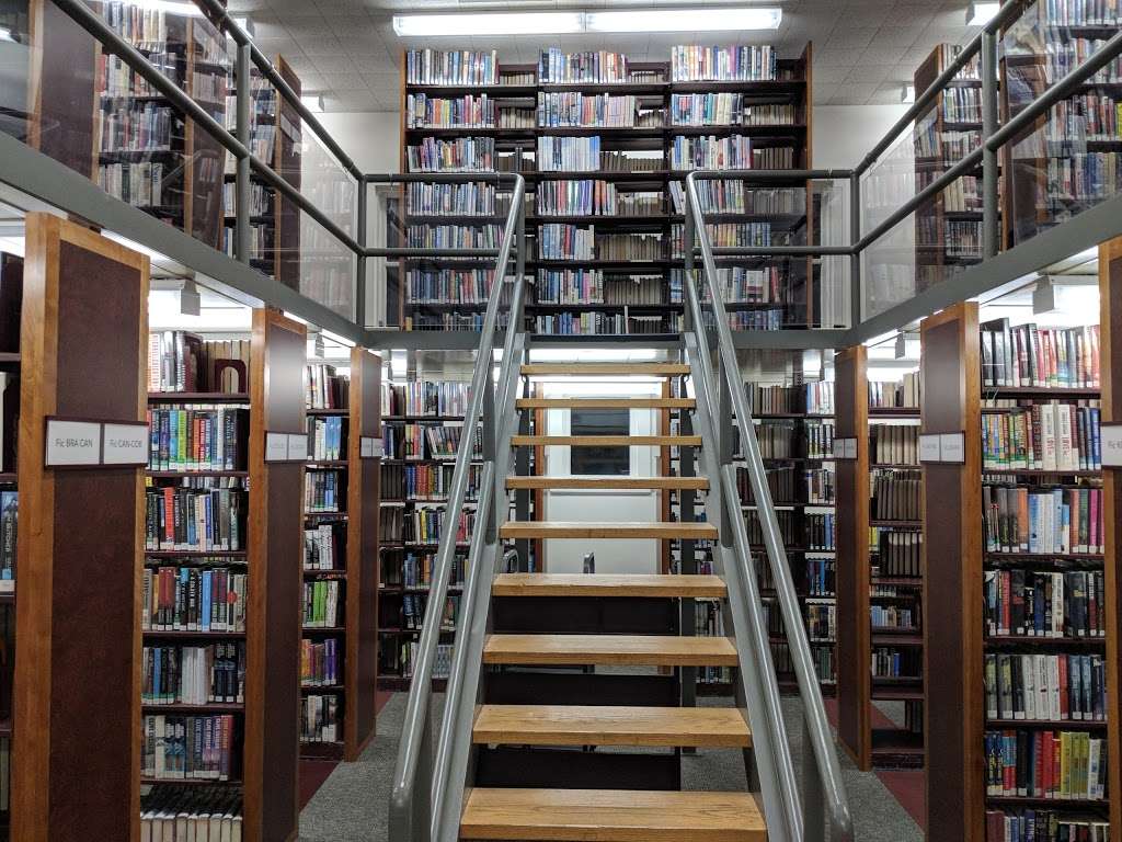 J. V. Fletcher Library | 50 Main St, Westford, MA 01886, USA | Phone: (978) 692-5555