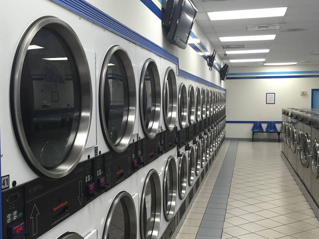 Laundromart - Hialeah Gardens Coin Laundry | 3124 W 76th St, Hialeah, FL 33018, USA | Phone: (786) 558-9084