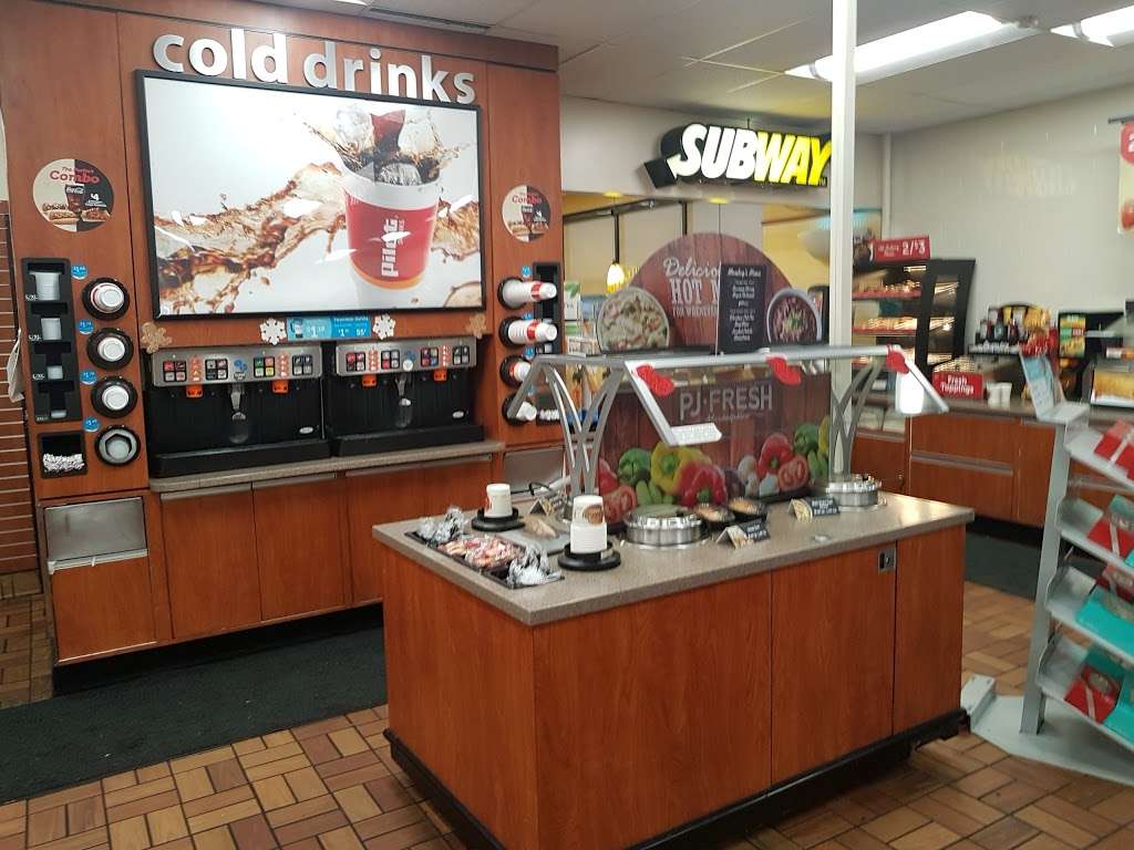 Pilot Travel Center | 2501 Burr St, Gary, IN 46406 | Phone: (219) 844-2661