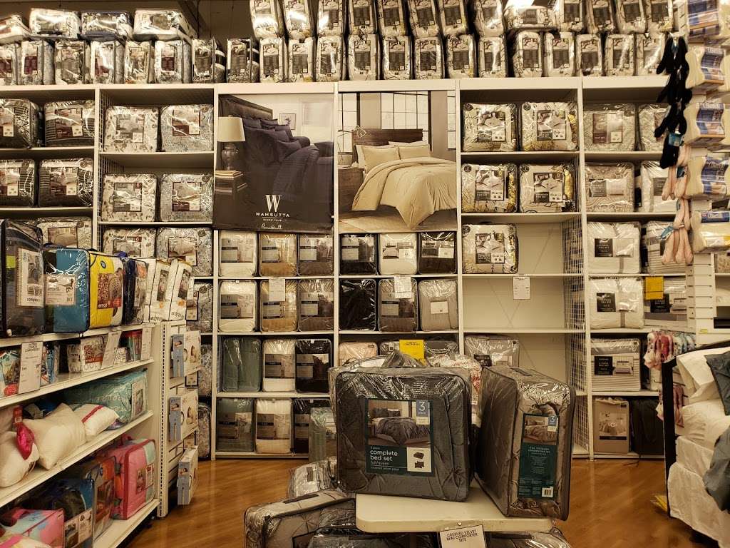 Bed Bath & Beyond | 8B Allstate Rd Ste 1, Dorchester, MA 02125, USA | Phone: (617) 442-2422