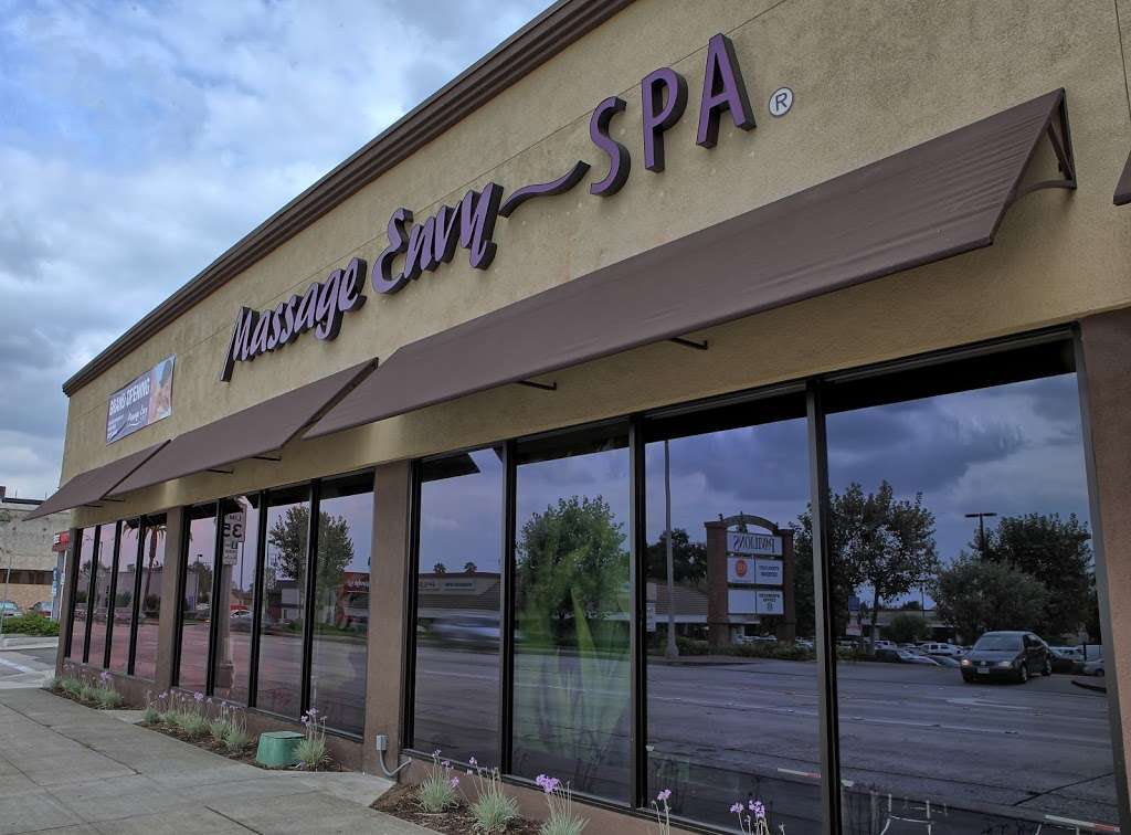 Massage Envy | 123 W Foothill Blvd, Monrovia, CA 91016, USA | Phone: (626) 930-0444