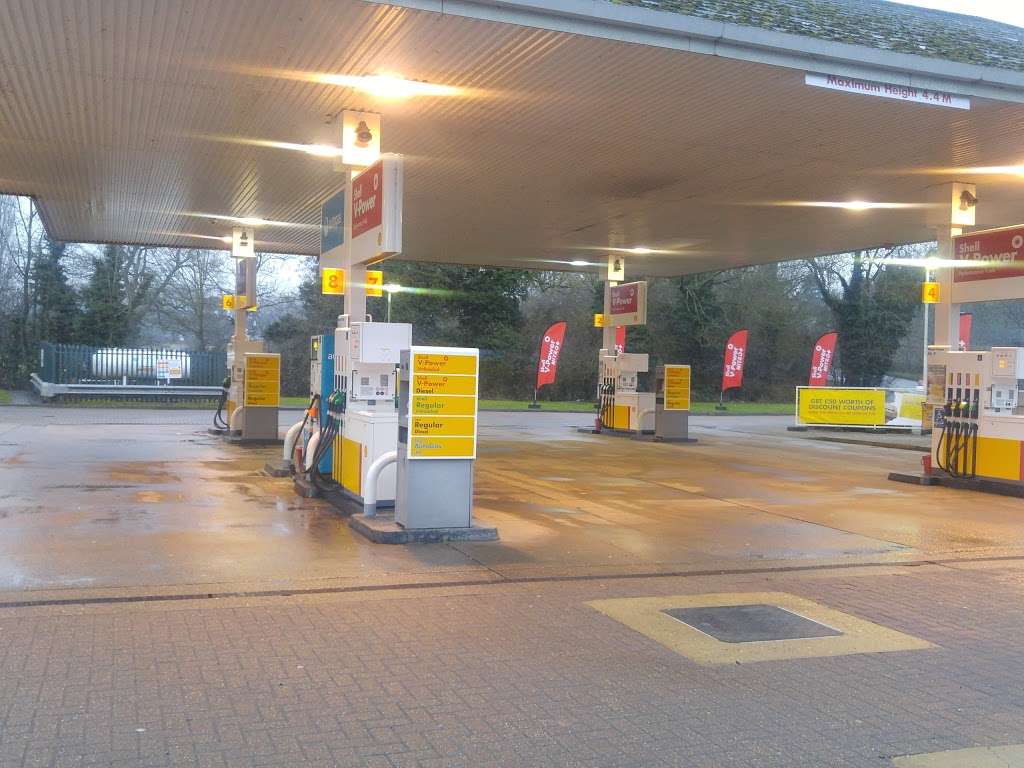 Shell | Reigate Rd, Reigate, Buckland, Betchworth RH3 7ET, UK | Phone: 01737 845000