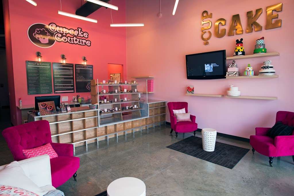 Cupcake Couture Bakeries- The Rim Location | 18427 Rim Dr #107, San Antonio, TX 78257, USA | Phone: (210) 272-0192