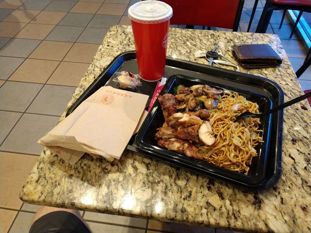 Panda Express | 2187 Rosecrans Ave, Compton, CA 90222 | Phone: (310) 761-9505