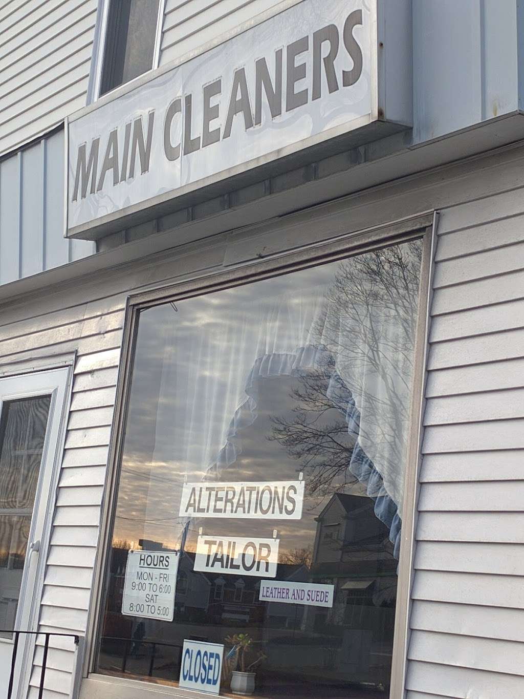 Main Cleaner | 76 Main St, Wayland, MA 01778, USA | Phone: (508) 650-1500