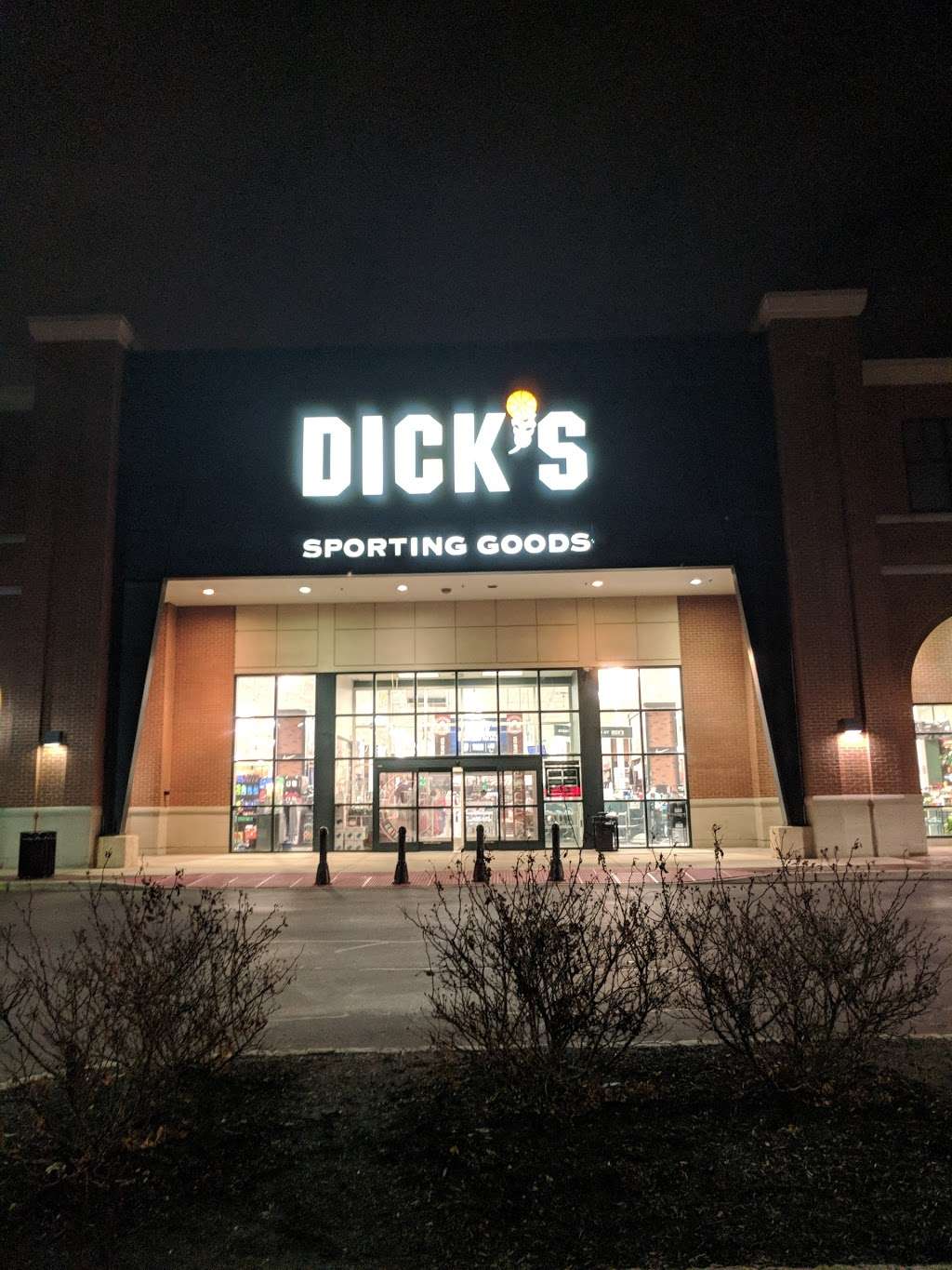 DICKS Sporting Goods | 2130 W Rte 70, Cherry Hill, NJ 08002, USA | Phone: (856) 317-8394