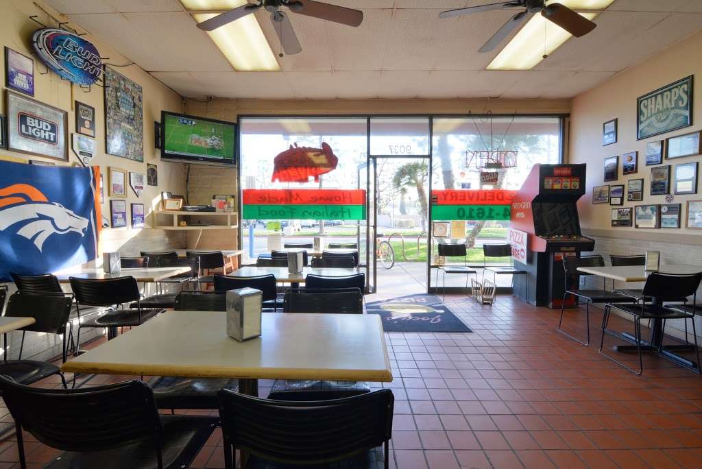 Luparellos Pizza | 9037 Garfield Ave, Fountain Valley, CA 92708, USA | Phone: (714) 964-1621