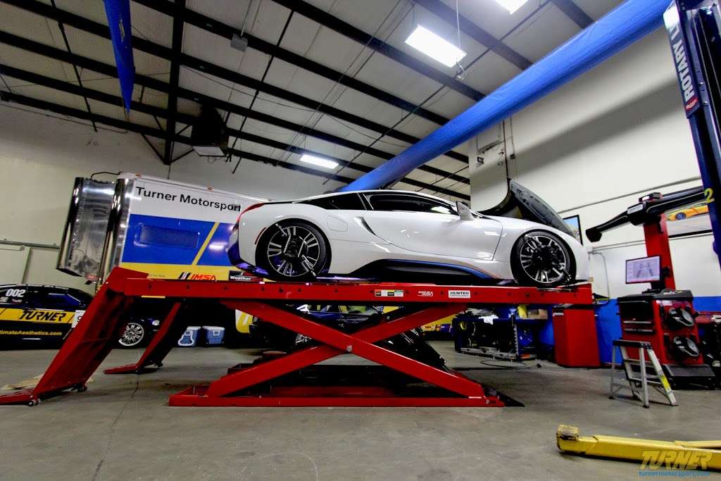 Turner Service and Repair for BMWs | 16 S Hunt Rd, Amesbury, MA 01913, USA | Phone: (978) 388-9595