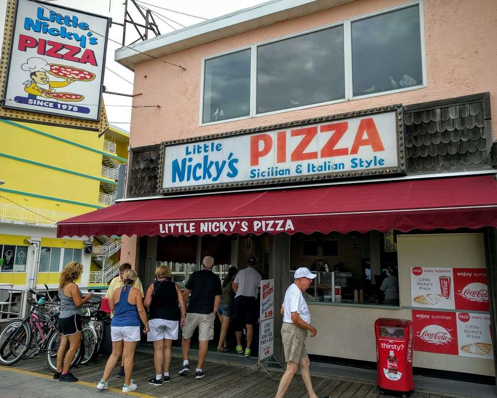 Little Nickys Pizza | Boardwalk, Wildwood, NJ 08260, USA | Phone: (609) 522-2237
