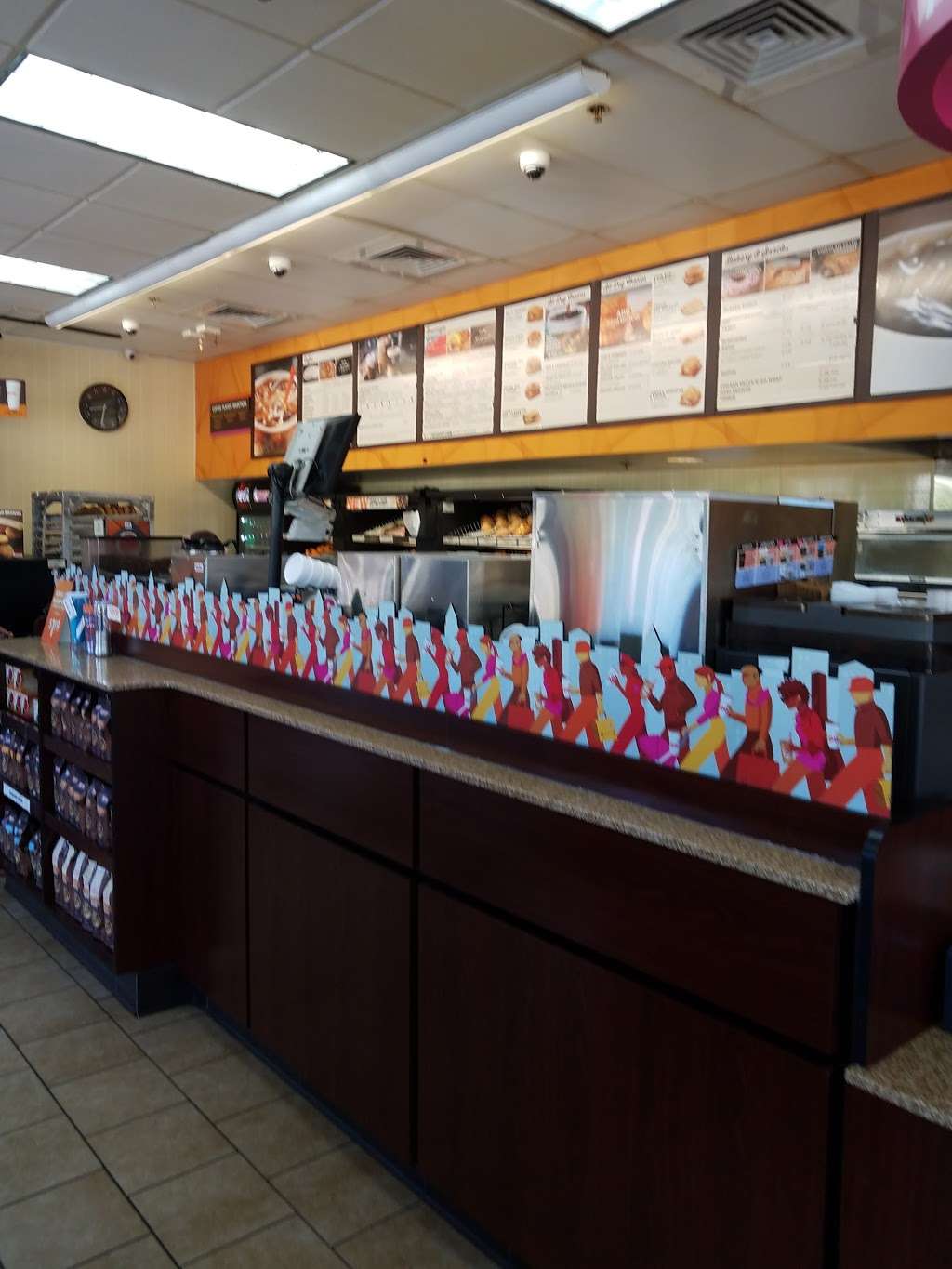 Dunkin Donuts | 7001 Manchester Blvd G, Alexandria, VA 22310, USA | Phone: (703) 822-8158