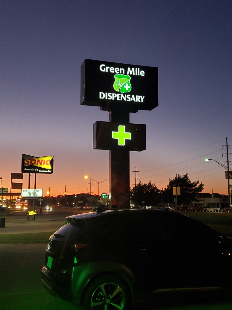 Green Mile Dispensary | 4210 NW 39th St, Oklahoma City, OK 73112, USA | Phone: (405) 600-7088