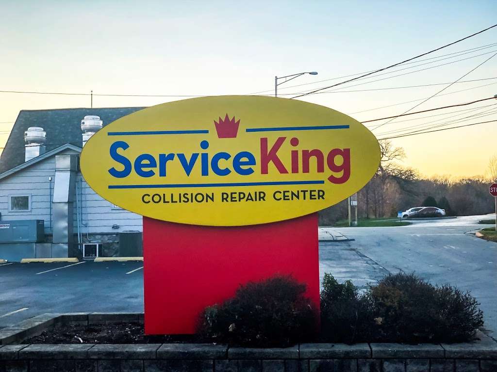 Service King Collision Repair of New Lenox | 114 Oak St, New Lenox, IL 60451 | Phone: (815) 463-1235