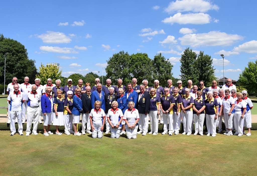 Popes Mead Bowling Club | Willoughby Fields, Ifield Ave, Crawley RH11 7LX, UK | Phone: 01293 539780