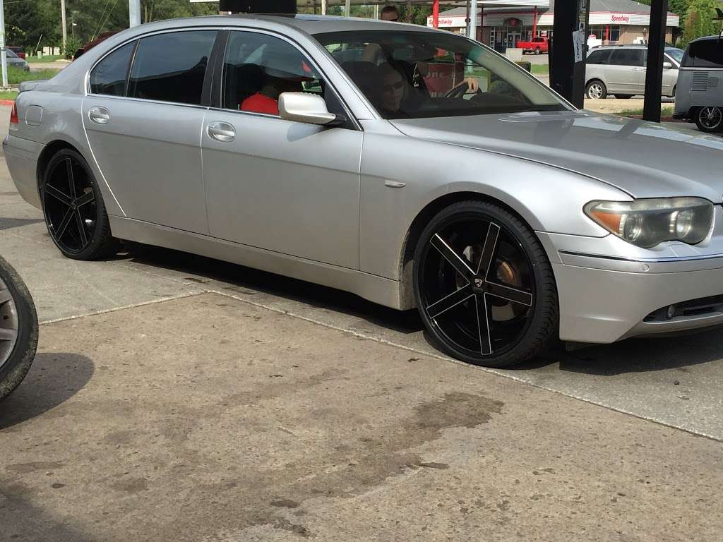 Real Manns Tire & Indy Custom Wheels | 2554 N Emerson Ave, Indianapolis, IN 46218, USA | Phone: (317) 542-8473