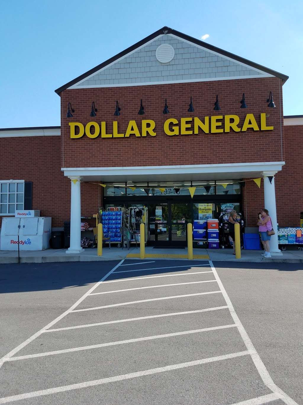 Dollar General | 19718 Fisher Ave, Poolesville, MD 20837 | Phone: (240) 523-4272