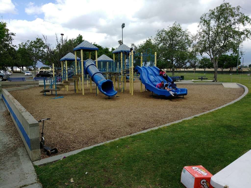 Jerry Eaves Park | 1485 N Ayala Dr, Rialto, CA 92376, USA | Phone: (909) 421-4949