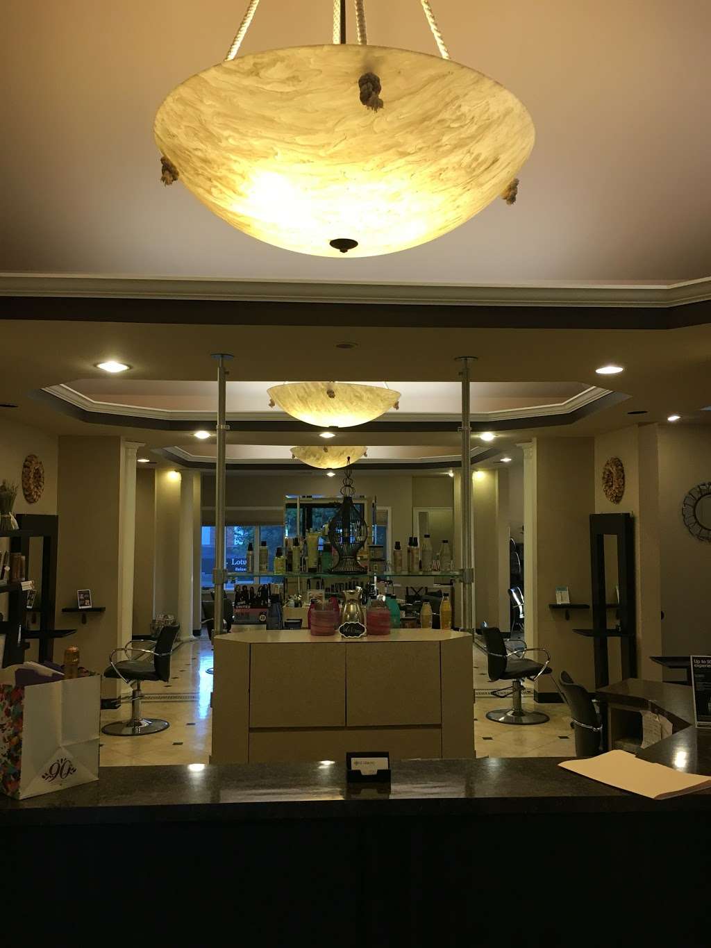 Carrera Salon | 302 Broadway, Hillsdale, NJ 07642, USA | Phone: (201) 664-9400