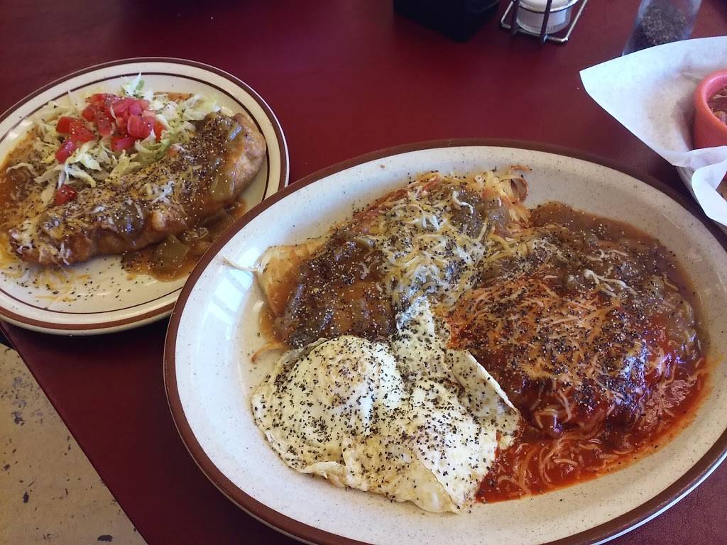 Tenampa New Mexican Restaurant | 101 98th St NW, Albuquerque, NM 87121, USA | Phone: (505) 352-5500