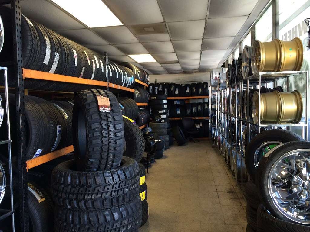 Antoine Tire Shop | 5006 Antoine Dr, Houston, TX 77092, USA | Phone: (713) 680-8433