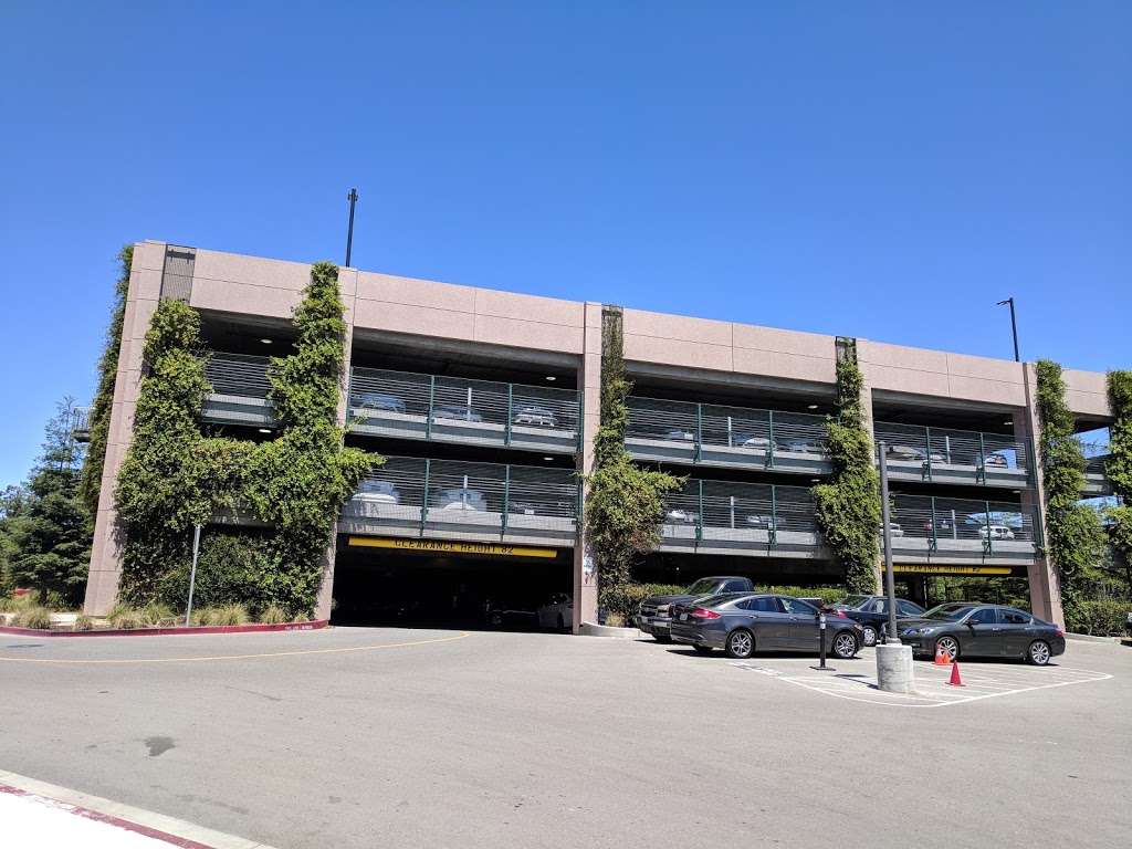 VMware Creekside Parking Garage | Palo Alto, CA 94304, USA | Phone: (650) 427-1000