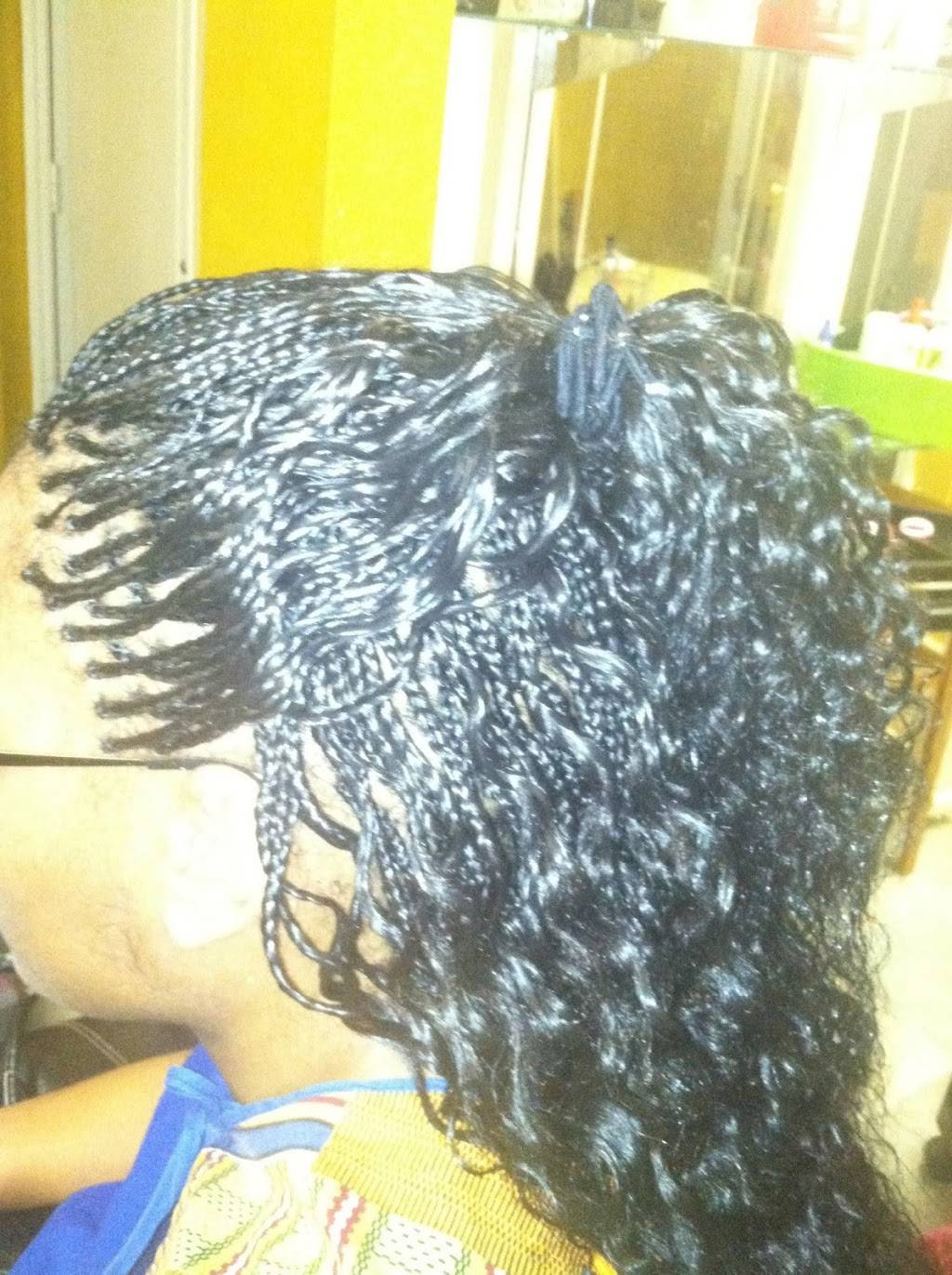 Chic Hair Braiding | 611 Summit Ave, Greensboro, NC 27405, USA | Phone: (336) 375-4697