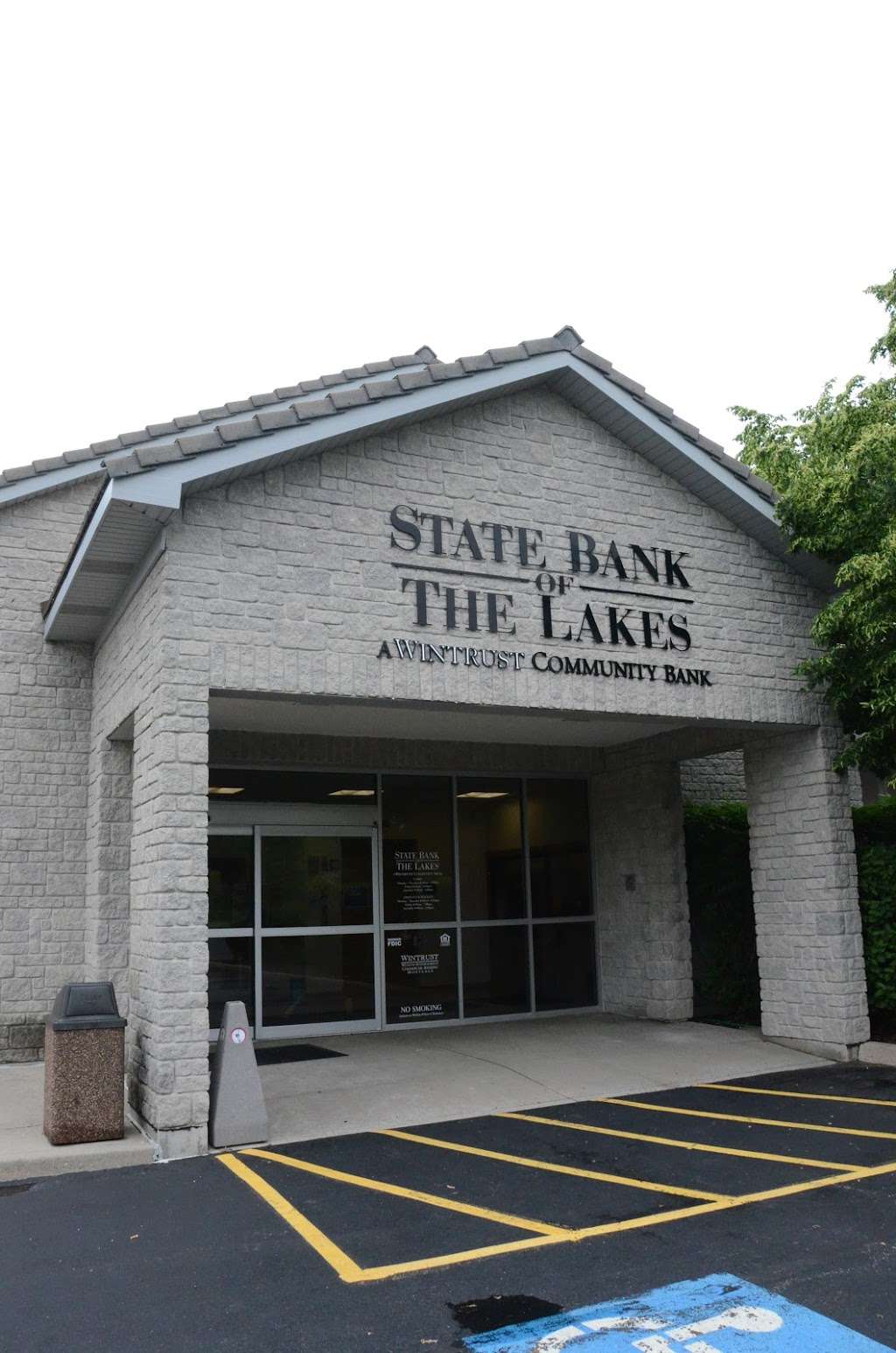 State Bank of the Lakes | 1906 Holian Dr, Spring Grove, IL 60081, USA | Phone: (815) 675-3700