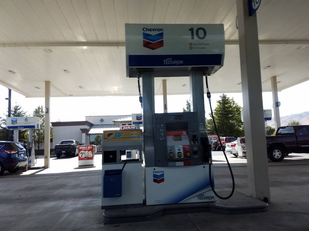 Chevron | 910 Robb Dr, Reno, NV 89523, USA | Phone: (775) 787-7555