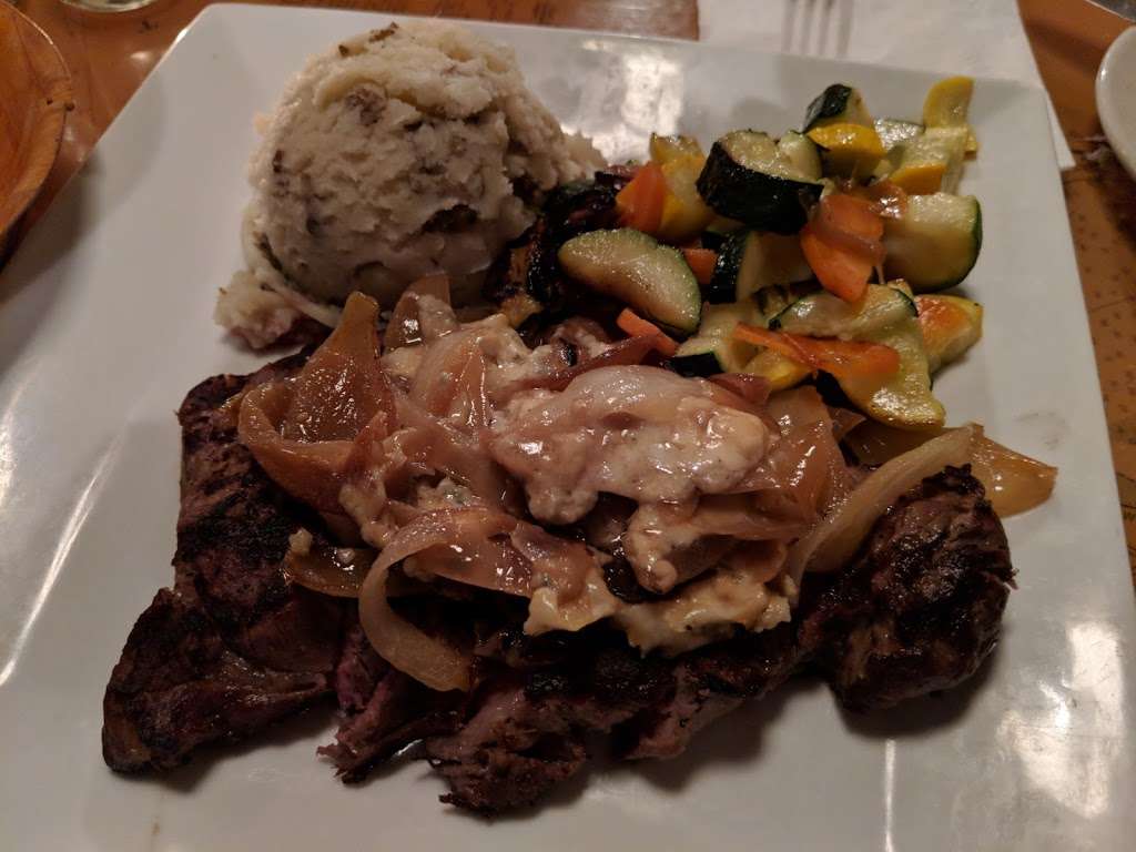 Hudsons Ribs & Fish | 1099 U.S. 9, Fishkill, NY 12524, USA | Phone: (845) 297-5002
