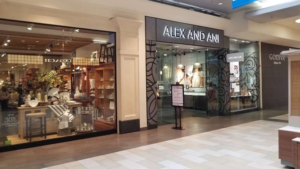 ALEX AND ANI | 132 Christiana Rd, Newark, DE 19702, USA | Phone: (302) 731-1420