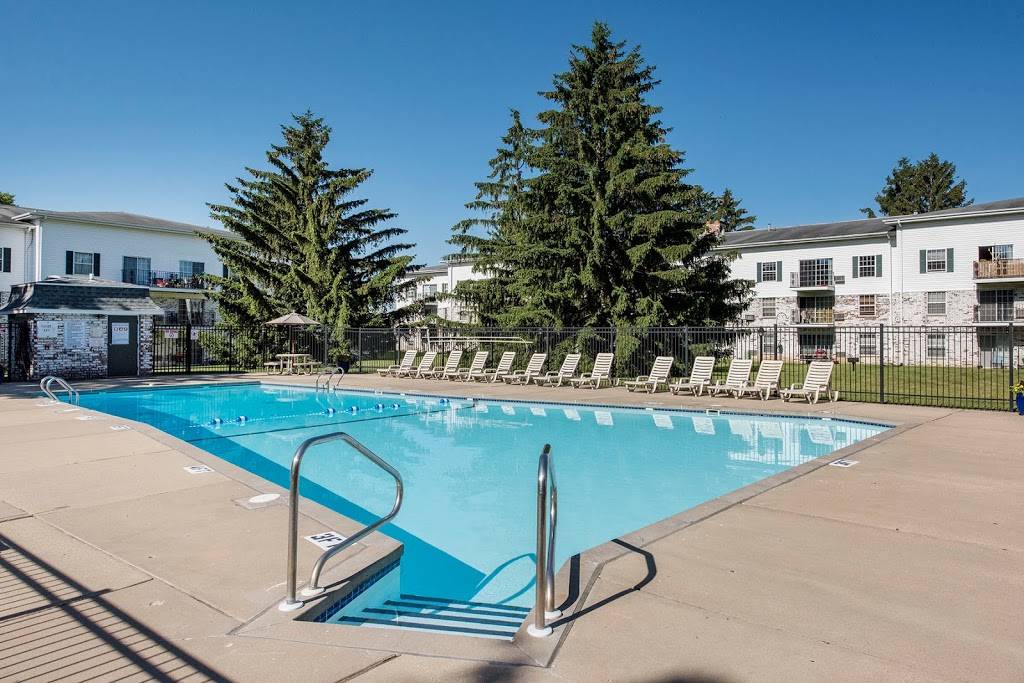 The New Fountains Apartments | 5401 Williamsburg Way, Fitchburg, WI 53719 | Phone: (608) 440-2101