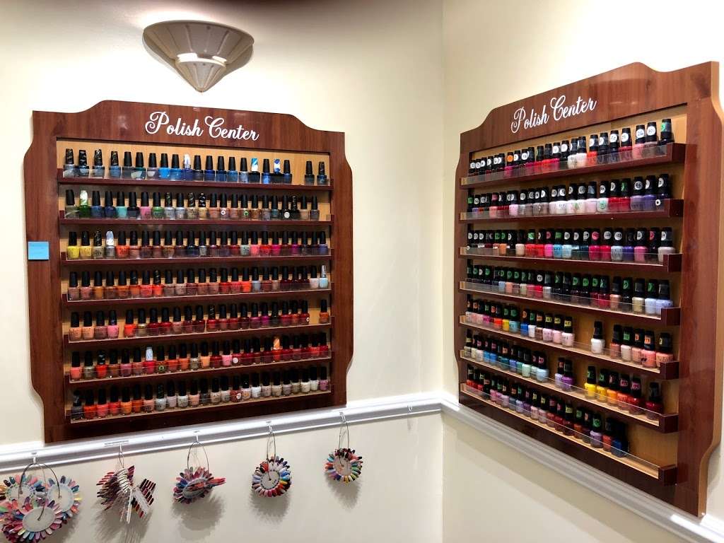 Nail Care & Spa | 2744 Lighthouse Point E, Baltimore, MD 21224, USA | Phone: (410) 276-1104