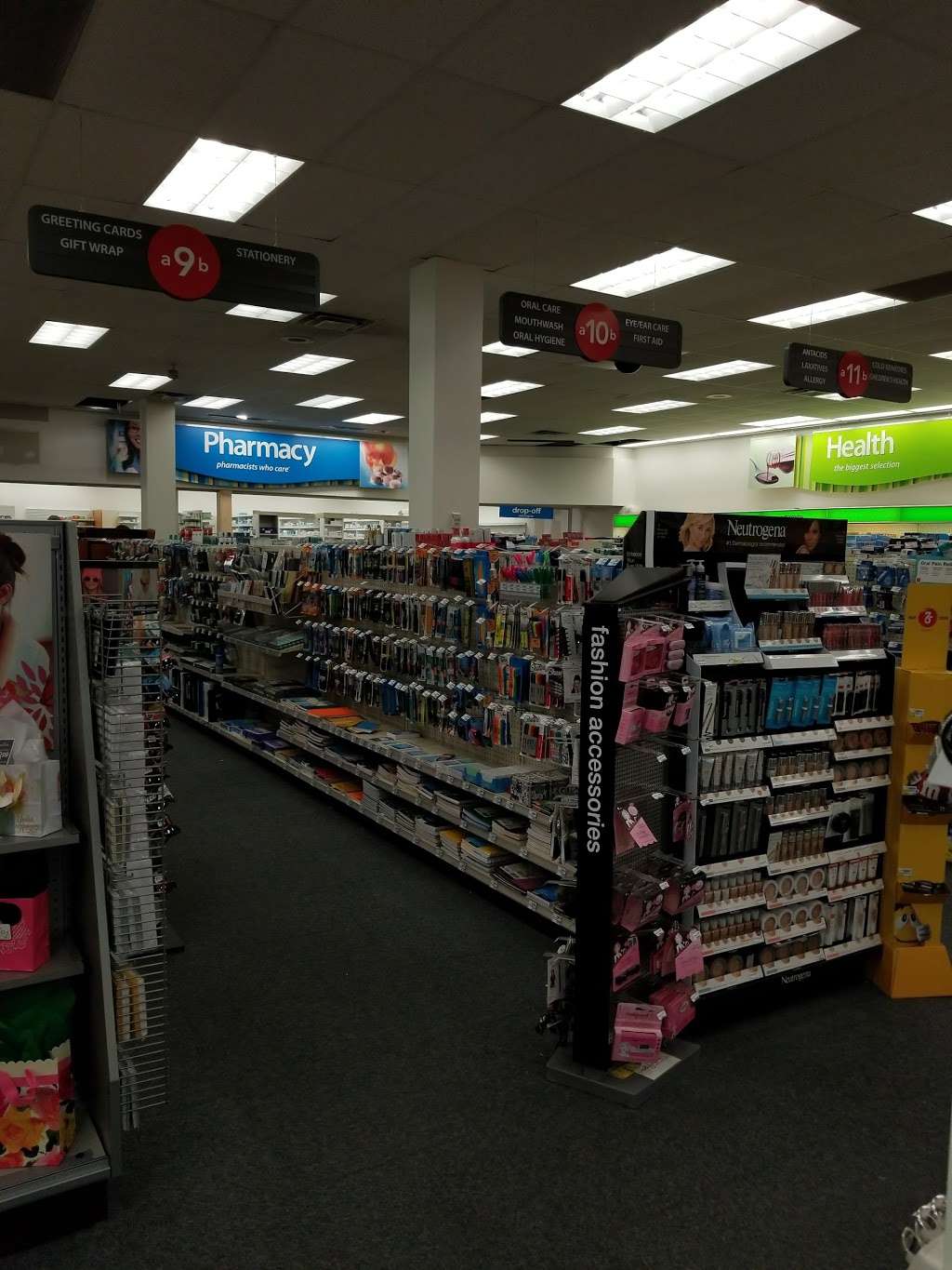 CVS Pharmacy | 1332 Main St, Hellertown, PA 18055 | Phone: (610) 838-5611