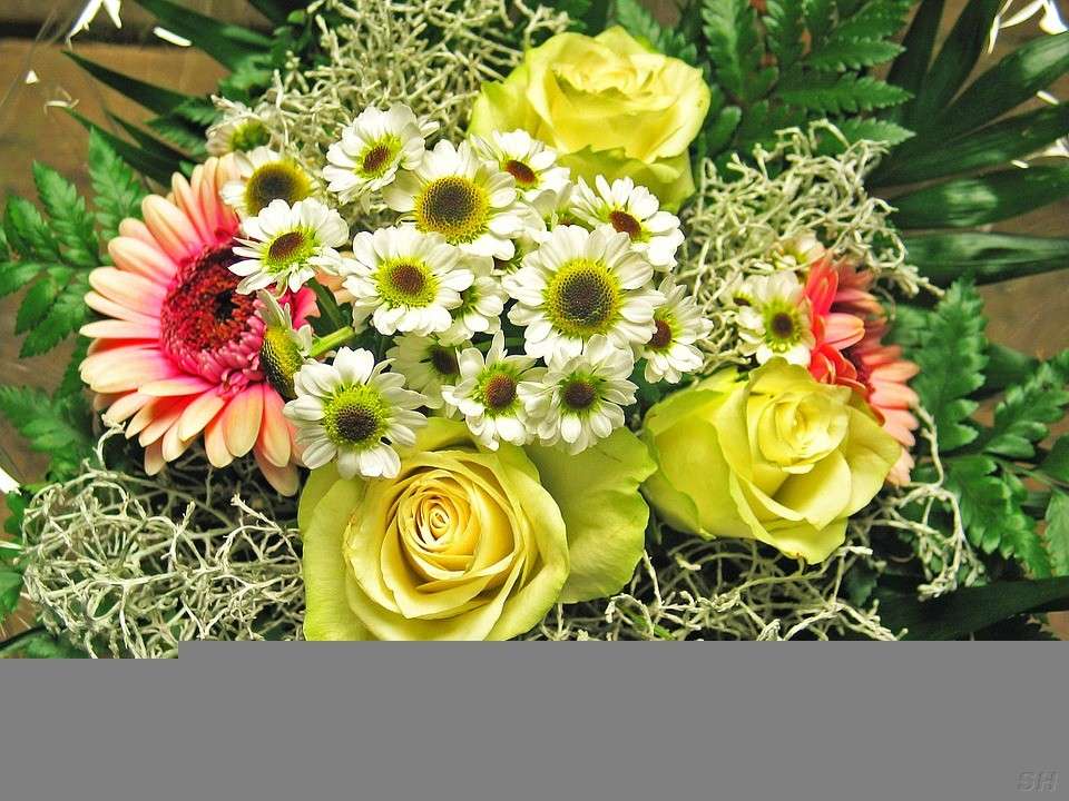 Best Yet Flowers Commerce City | 7687 Brighton Blvd, Commerce City, CO 80022, USA | Phone: (303) 287-0588