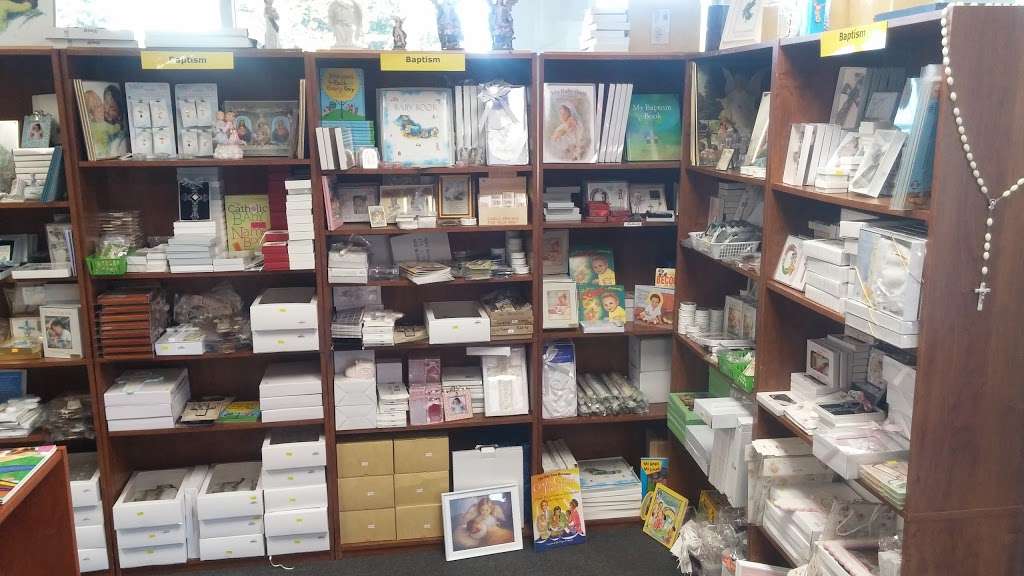 Catholic Books & Gifts | 18921 Magnolia St, Fountain Valley, CA 92708 | Phone: (866) 542-6910