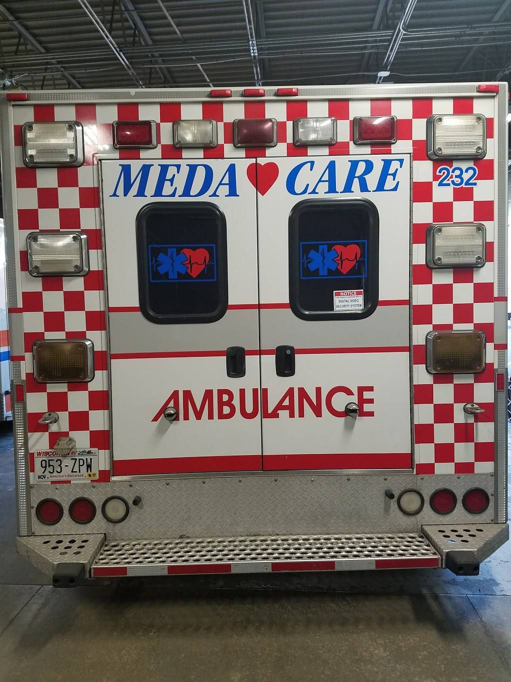 Meda-Care Ambulance | 3336 W Capitol Dr, Milwaukee, WI 53216 | Phone: (414) 344-4444