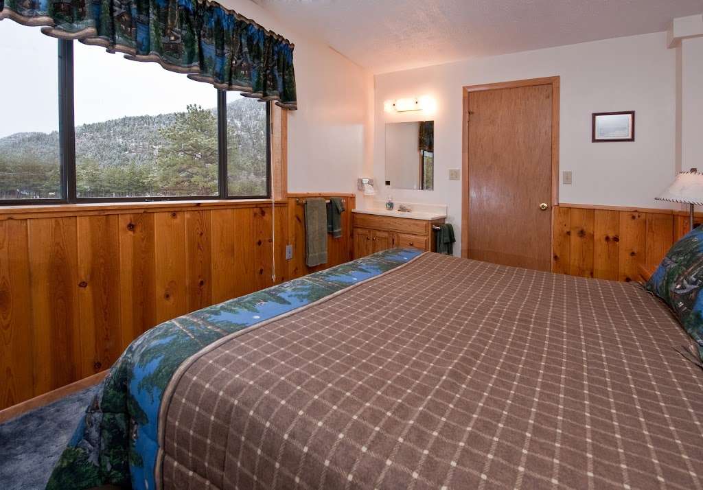 Valhalla Resort | 2185 Eagle Cliff Rd, Estes Park, CO 80517, USA | Phone: (970) 586-3284