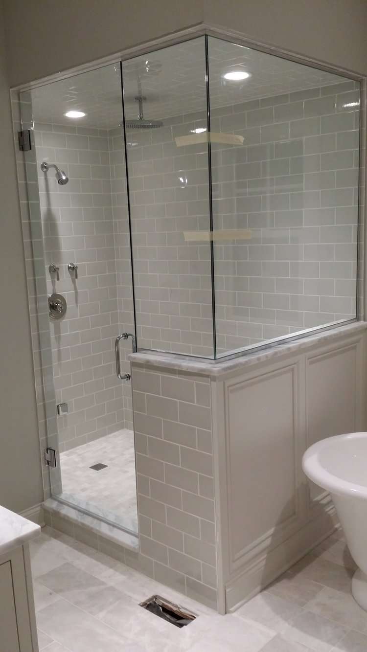 IMAGO Glass Shower Doors Evanston | 1921 Howard St Apt 3A, Evanston, IL 60202, USA | Phone: (773) 704-7185