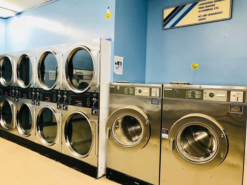 El Lavadero Coin op Laundry | 10041 Laurel Canyon Blvd, Pacoima, CA 91331, USA | Phone: (818) 660-2492