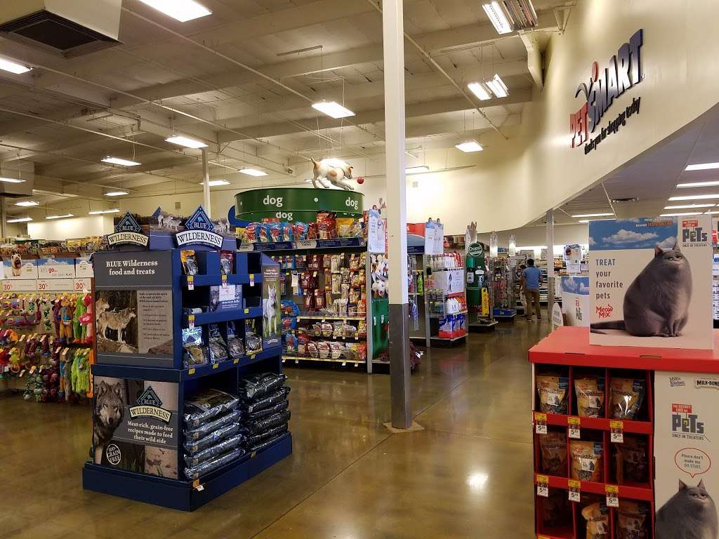 PetSmart | 175 Ranch Dr, Milpitas, CA 95035, USA | Phone: (408) 956-1044