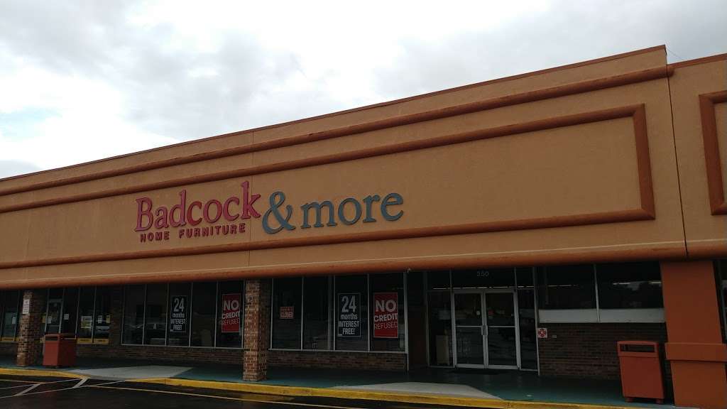 Badcock Home Furniture &more | 350 Shopping Center Dr, Wildwood, FL 34785, USA | Phone: (352) 748-0505