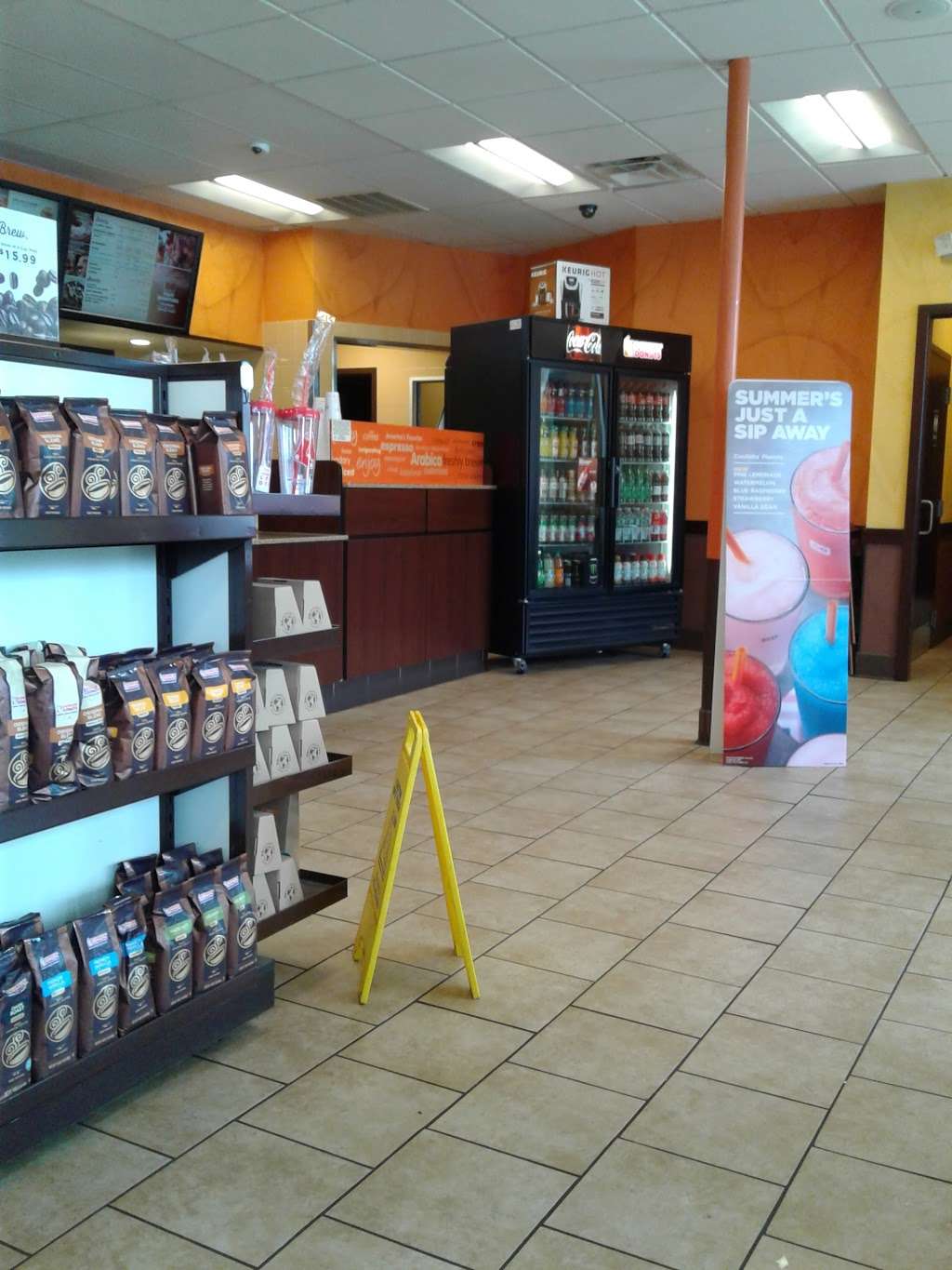 Dunkin | 285 County St, Attleboro, MA 02703, USA | Phone: (508) 222-5366