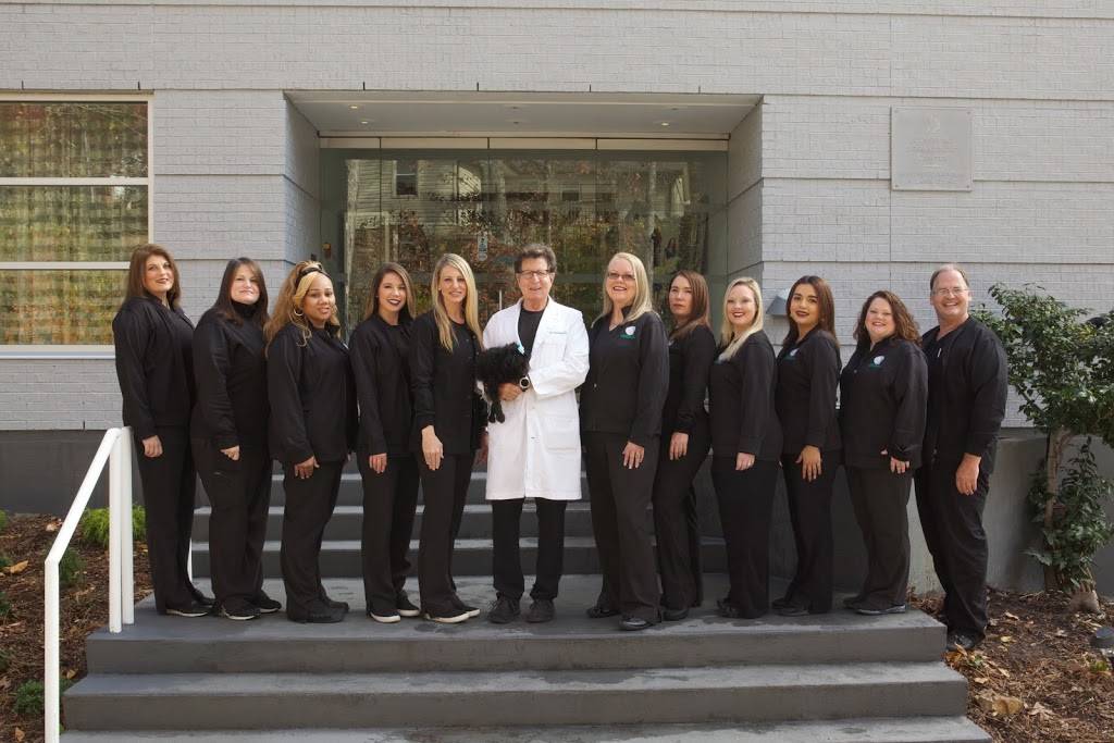 Ginsburg Dermatology Center and Medical Spa | 972 Montclair Rd Suite 100, Birmingham, AL 35213, United States | Phone: (205) 209-4780