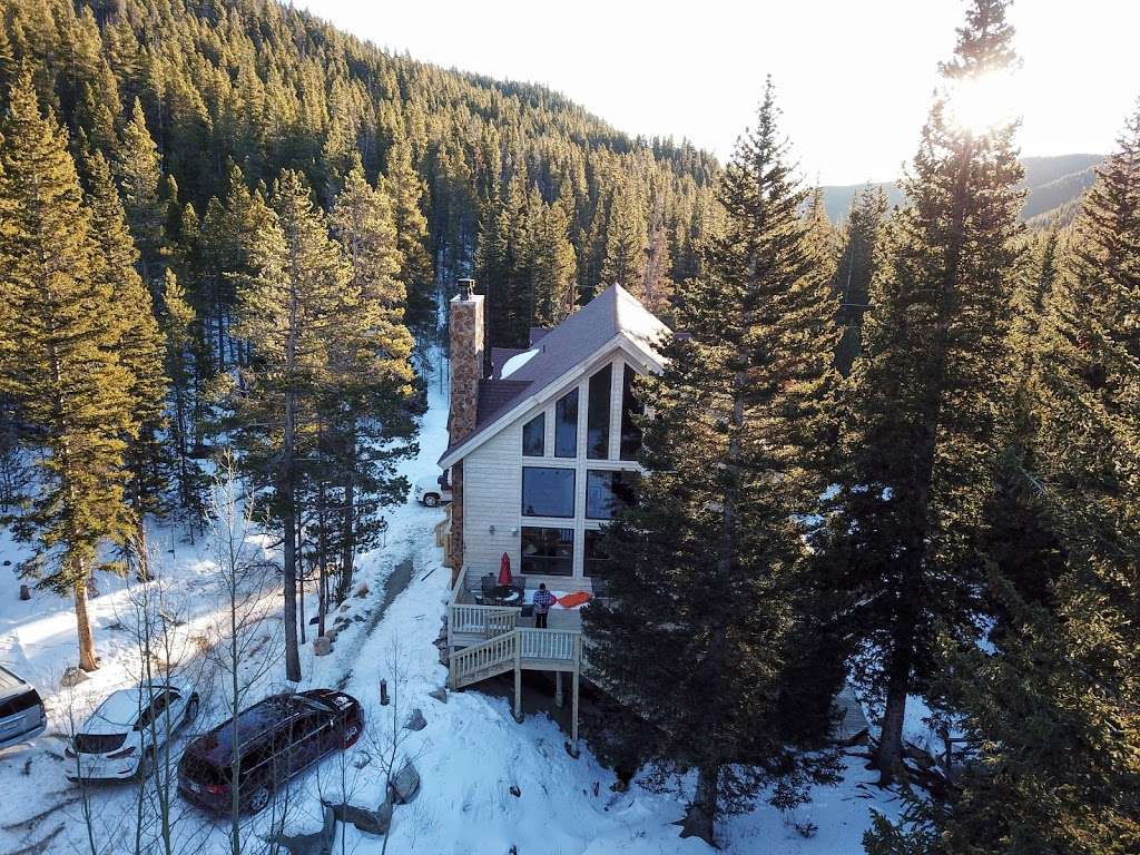 The Invincible Lodge | Idaho Springs, CO 80452, USA