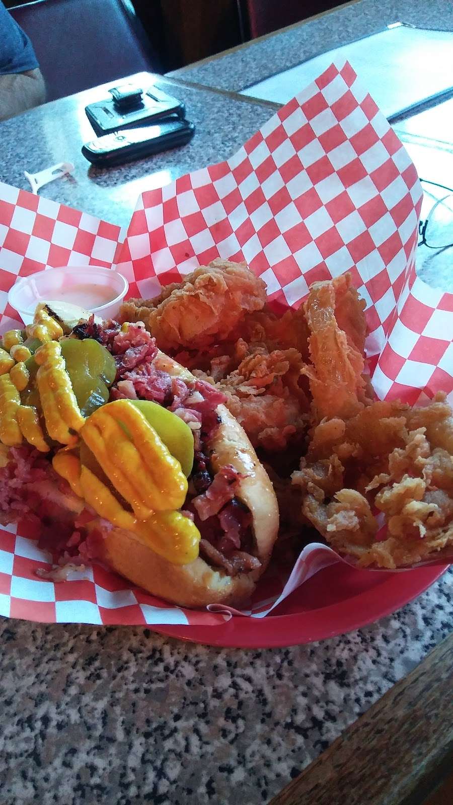 The Etiwanda Roadhouse Bar & Grill | 12583 Highland Ave, Rancho Cucamonga, CA 91739, USA | Phone: (909) 899-1016