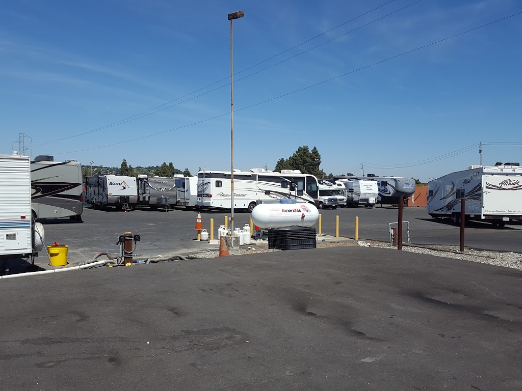 Cordelia RV Service & Collision | 9310 W Cordelia Rd, Fairfield, CA 94534, USA | Phone: (707) 863-9102